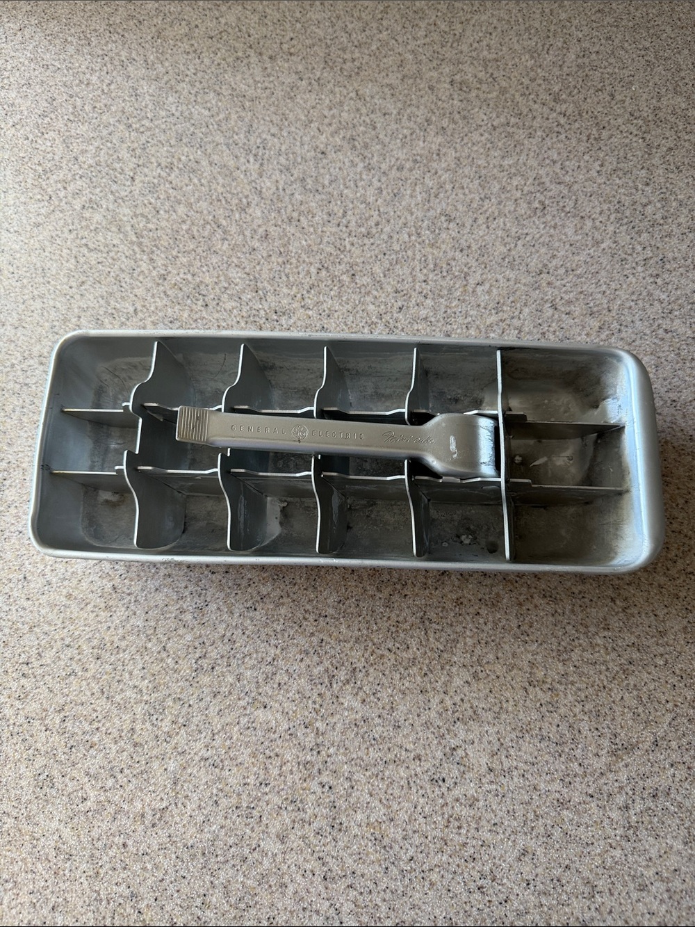General Electric Ice Cube Tray